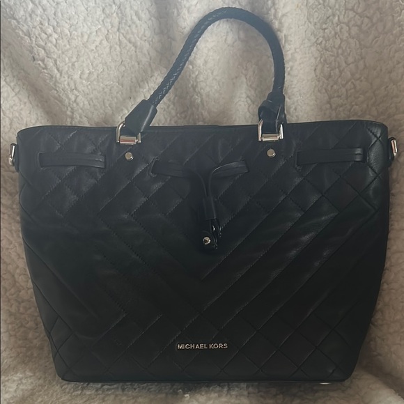 Michael Kors Black Quilted Tote Bag - Picture 1 of 3